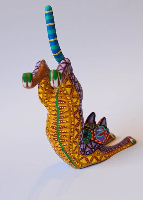 Gato de Pie Alebrije