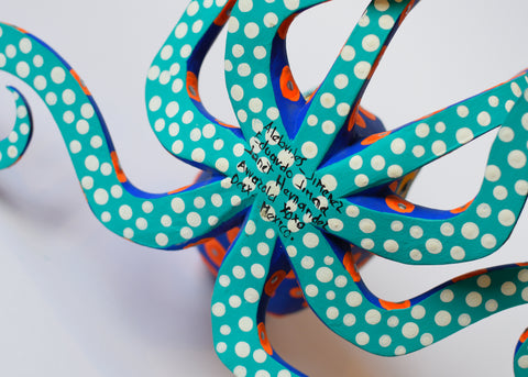 Pulpo Naranja y Azul Alebrije