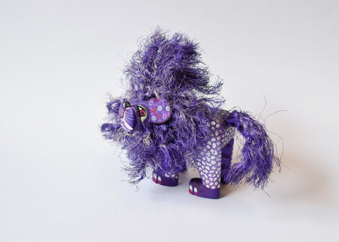 León Violeta Alebrije