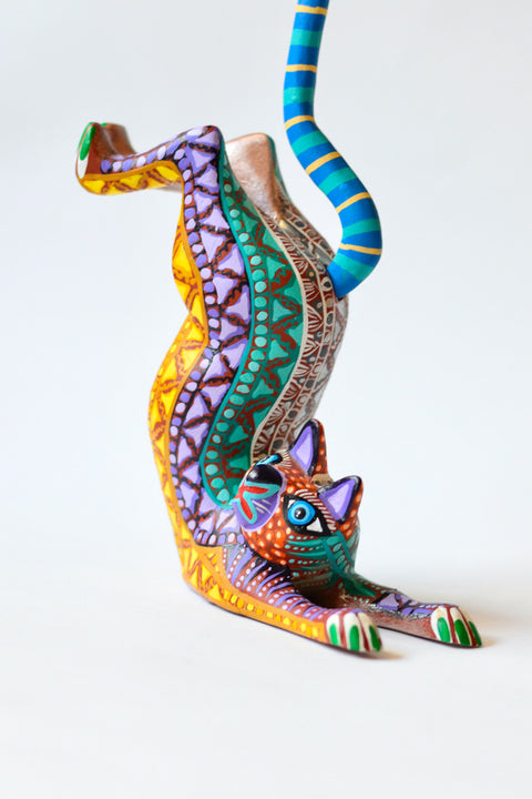 Gato de Pie Alebrije