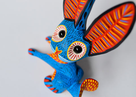 Conejo Azul Orejón Alebrije