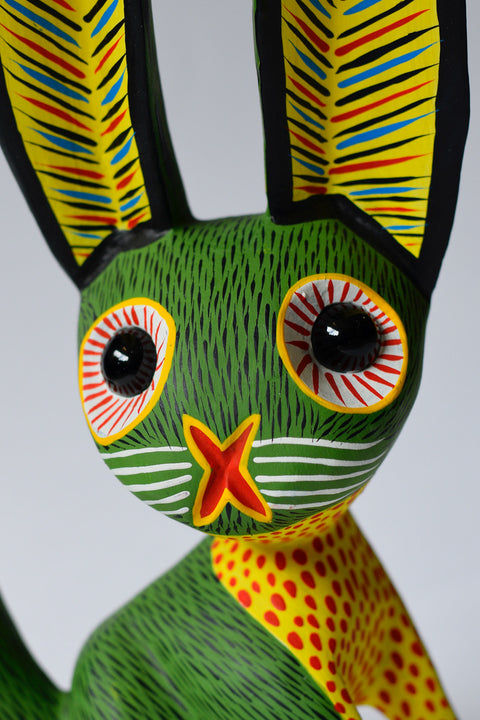 Conejo Verde Alebrije