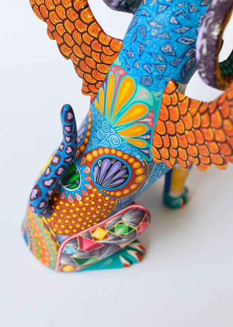 Perro con Alas y Cuernos Alebrijes