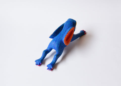 Conejo Orejón Acostado Alebrije