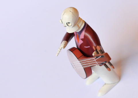 Esqueleto con Guitarra Solo Alebrije