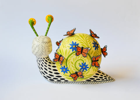 Caracol Skull Mariposa Alebrije
