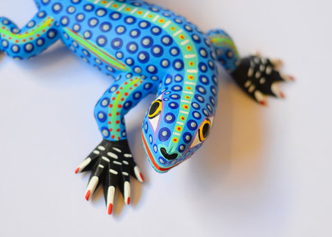 Iguana Celeste Alebrije