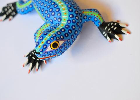 Iguana Celeste Alebrije