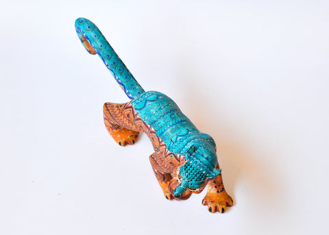 Jaguar Zapoteco Azul y Marrón Alebrije