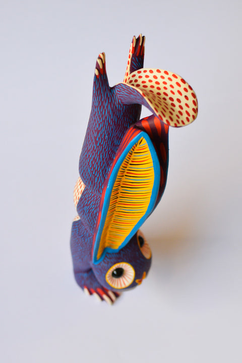 Conejo Orejón de Pie Alebrije