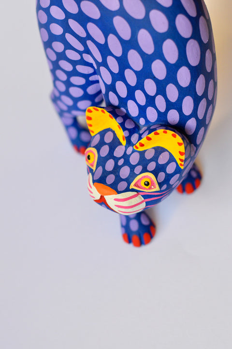 Gato Violeta Lunares Alebrije
