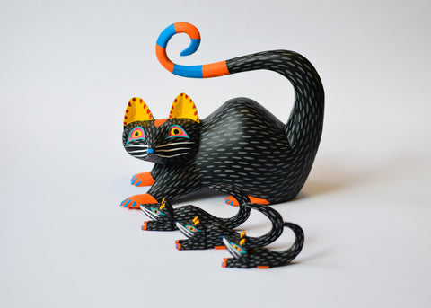 Opossum Negro Alebrije