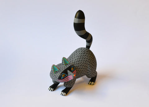 Raccoon Gris y Negro Alebrije