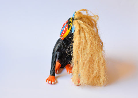 Nutria Negra Alebrije