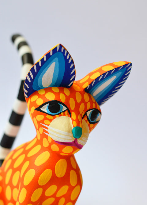 Gato Amarrillo y Naranja Alebrije