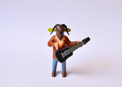 Chivo con Guitarra Solo Alebrije