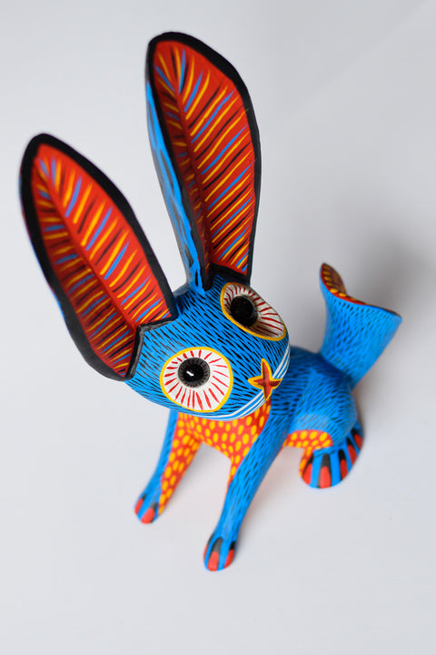 Conejo Azul Orejón Alebrije