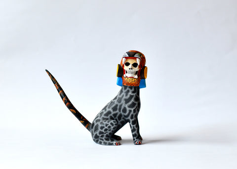 Calaca con Tigre Alebrije