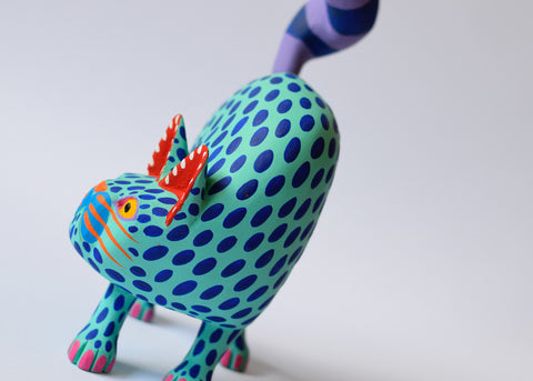 Gato Verde Agua Lunares Alebrije