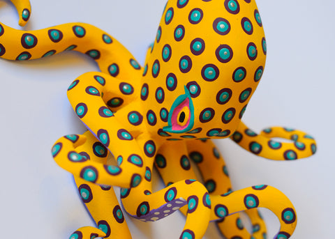 Pulpo Mediano Amarillo Alebrije