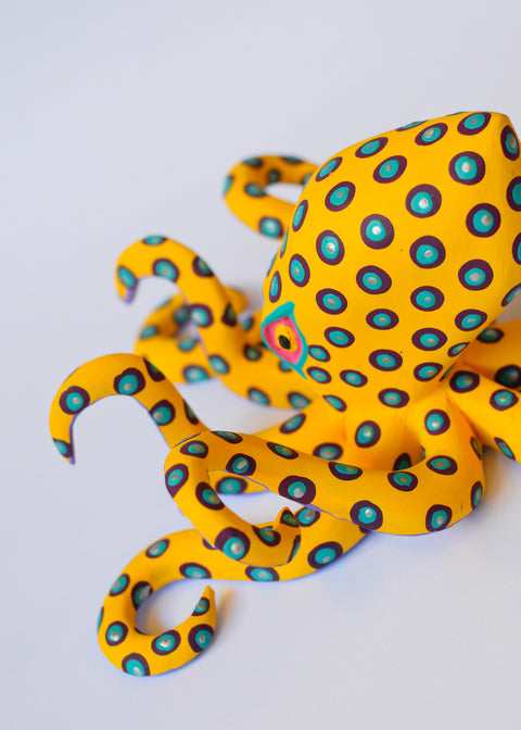 Pulpo Mediano Amarillo Alebrije
