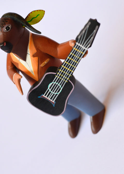 Chivo con Guitarra Solo Alebrije