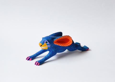 Conejo Orejón Acostado Alebrije