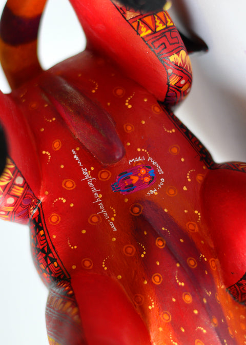 Toro Rojo Alebrije