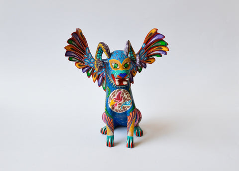 Perro con Alas y Cuernos Alebrijes