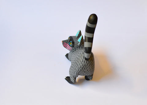 Raccoon Gris y Negro Alebrije